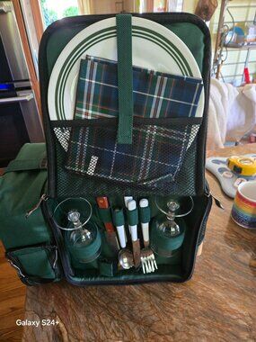 Malibu Picnic Time Picnic Pack NEW
